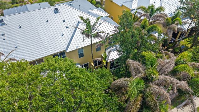 6179 NW Helmsdale Way, Port St. Lucie, Port St Lucie, FL 34983