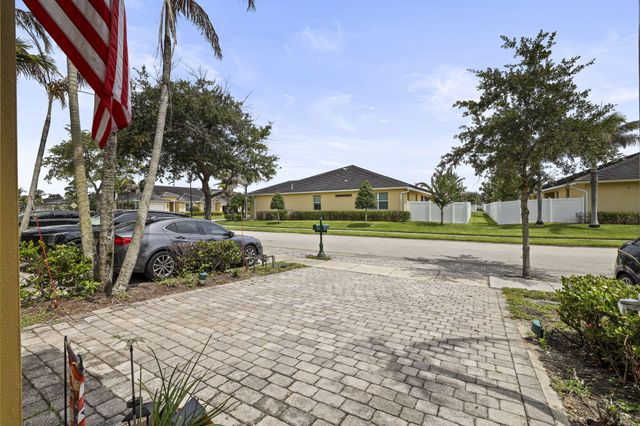 6179 NW Helmsdale Way, Port St. Lucie, Port St Lucie, FL 34983