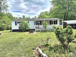 454 KENTS MILL RD, Louisa, VA 23093