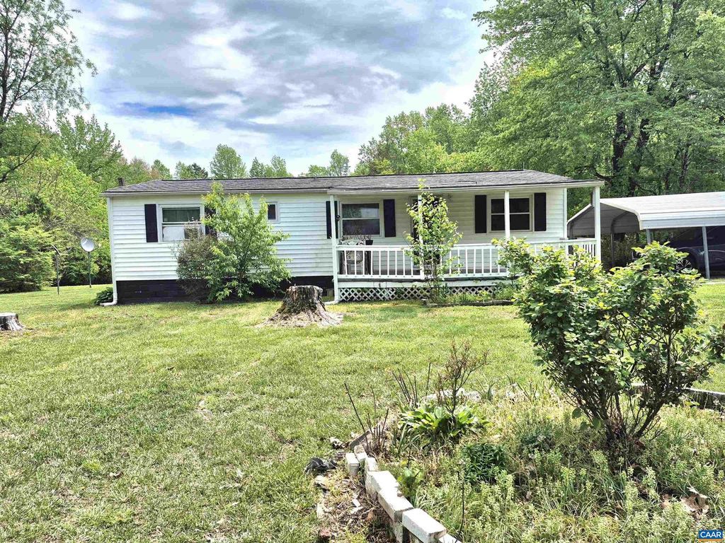 454 KENTS MILL RD, Louisa, VA 23093