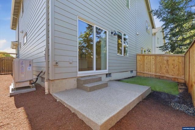 185 SE Jensen Pl, Corvallis, OR 97333