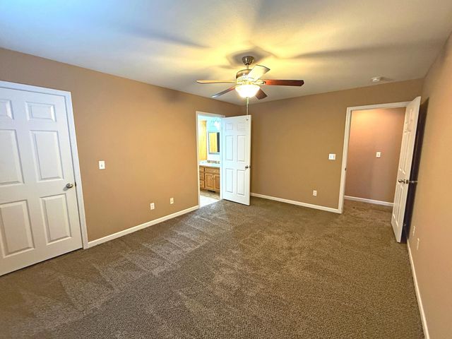 2625 S Schifferdecker Avenue, Joplin, MO 64804