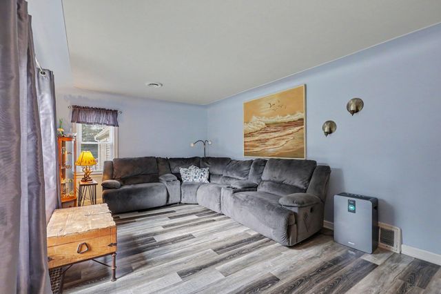 1363 S Quarterline Road, Muskegon, MI 49442