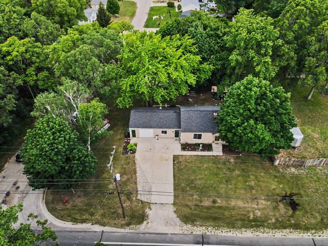 1363 S Quarterline Road, Muskegon, MI 49442