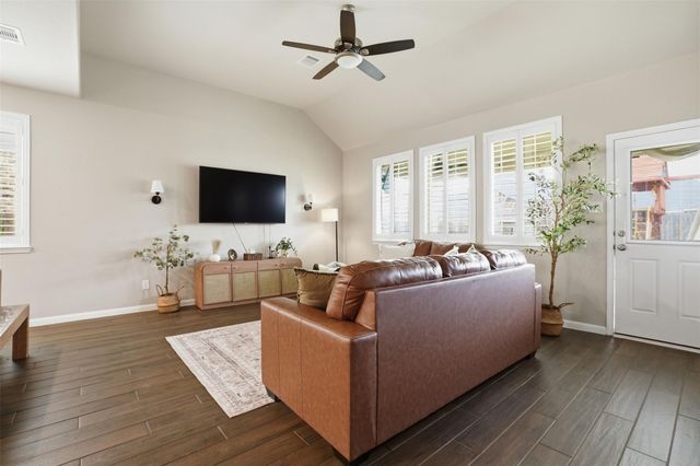 2347 Vanessa Cay Lane, La Porte, TX 77571