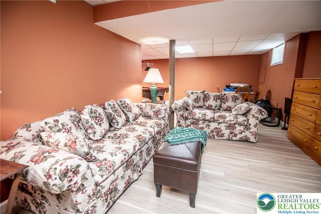 3522 Timber Lane, Bethlehem Twp, PA 18020