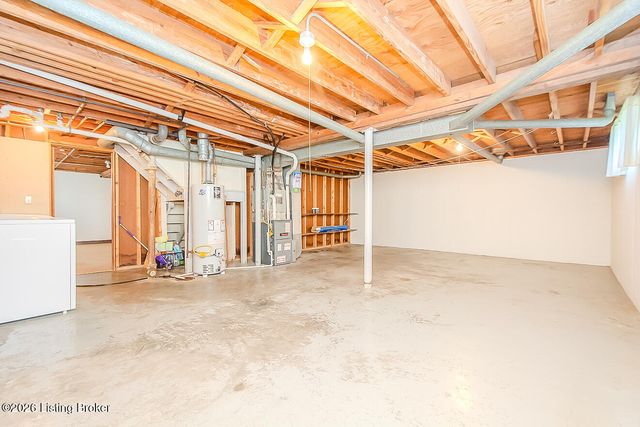 3501 Mina Ct, Louisville, KY 40220