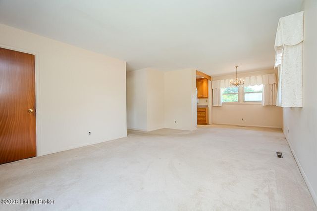 3501 Mina Ct, Louisville, KY 40220