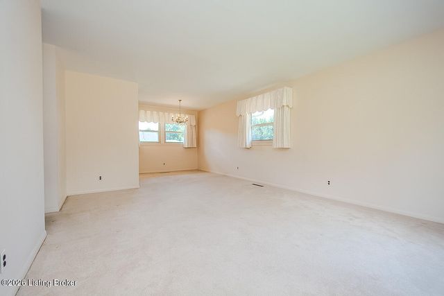 3501 Mina Ct, Louisville, KY 40220