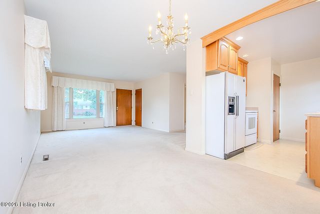 3501 Mina Ct, Louisville, KY 40220