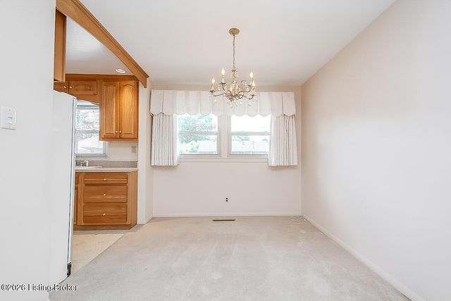 3501 Mina Ct, Louisville, KY 40220