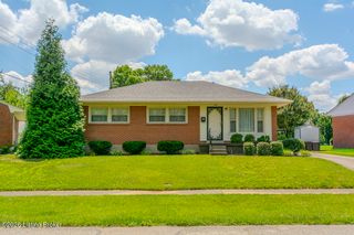 3501 Mina Ct, Louisville, KY 40220