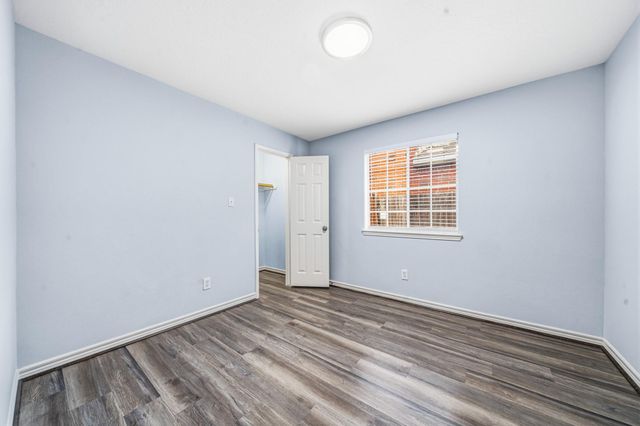 15007 Changing Oak Ridge Court, Houston, TX 77082