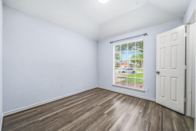 15007 Changing Oak Ridge Court, Houston, TX 77082