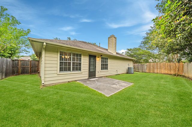 15007 Changing Oak Ridge Court, Houston, TX 77082