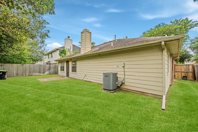 15007 Changing Oak Ridge Court, Houston, TX 77082