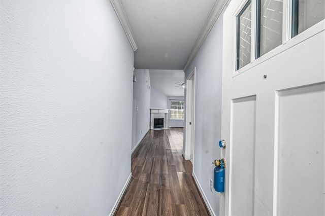 15007 Changing Oak Ridge Court, Houston, TX 77082