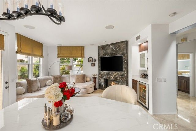 235 Tall Oak, Irvine, CA 92603