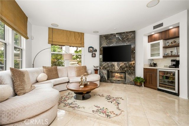 235 Tall Oak, Irvine, CA 92603