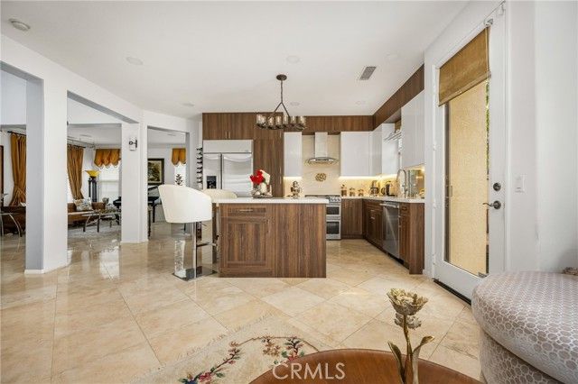 235 Tall Oak, Irvine, CA 92603