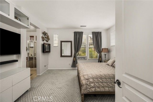 235 Tall Oak, Irvine, CA 92603