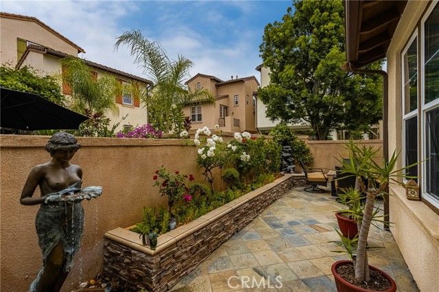 235 Tall Oak, Irvine, CA 92603