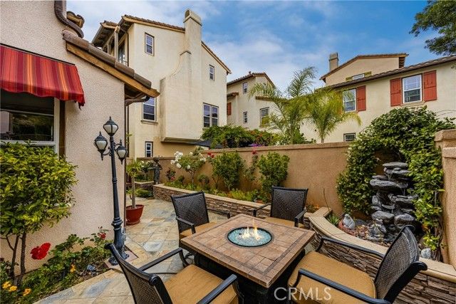 235 Tall Oak, Irvine, CA 92603