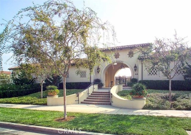 235 Tall Oak, Irvine, CA 92603