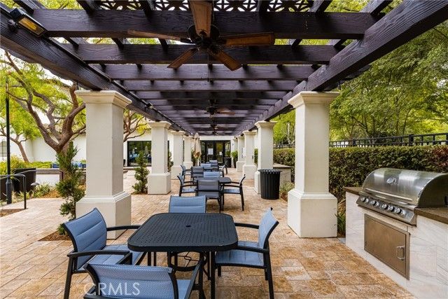 235 Tall Oak, Irvine, CA 92603