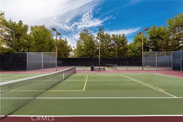 235 Tall Oak, Irvine, CA 92603