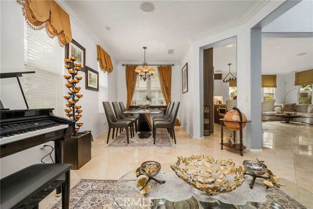 235 Tall Oak, Irvine, CA 92603