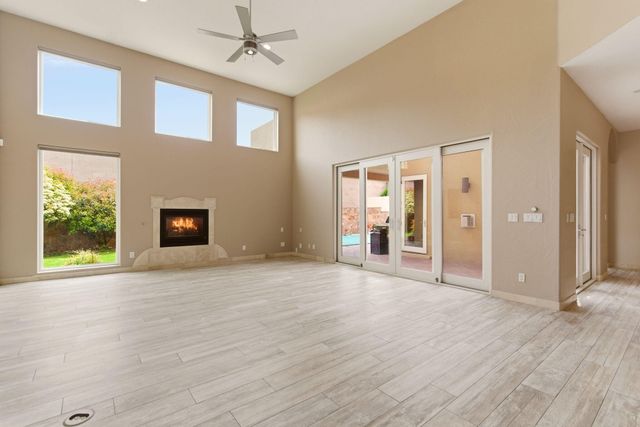 8308 Stoney Place NE, Albuquerque, NM 87122