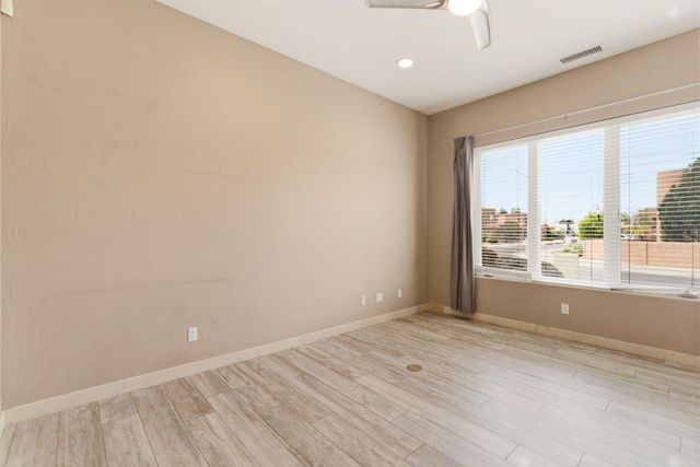 8308 Stoney Place NE, Albuquerque, NM 87122