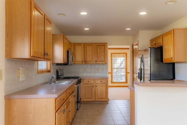 6519 Westbury Drive, Dublin, OH 43016