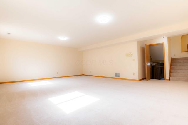 6519 Westbury Drive, Dublin, OH 43016