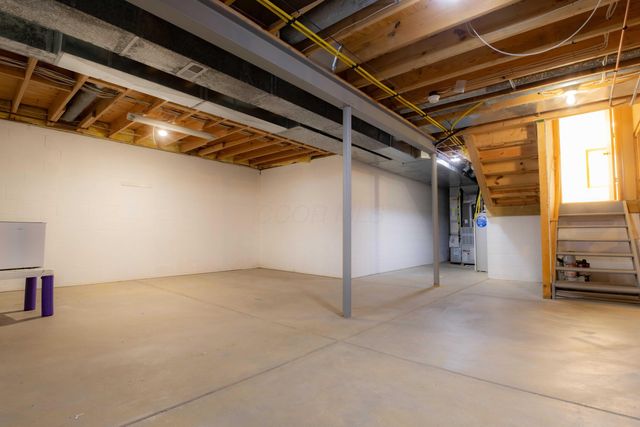 6519 Westbury Drive, Dublin, OH 43016