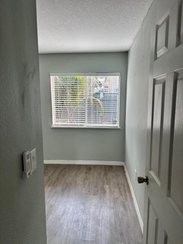 2526 Skan Court E, Orlando, FL 32839