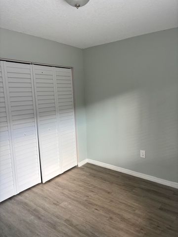 2526 Skan Court E, Orlando, FL 32839