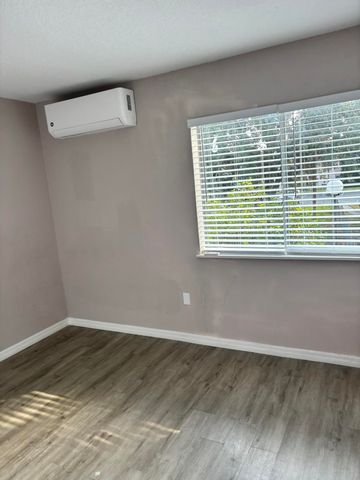 2526 Skan Court E, Orlando, FL 32839