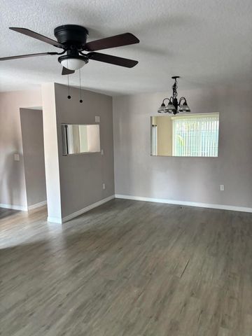 2526 Skan Court E, Orlando, FL 32839