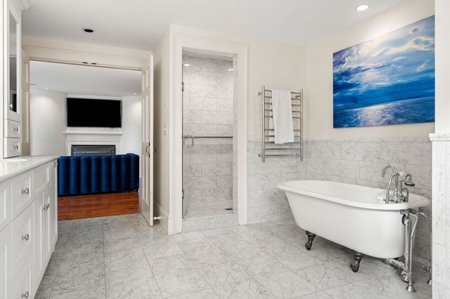 347 High Street, Newburyport, MA 01950