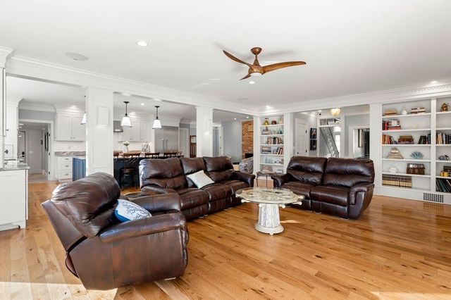 347 High Street, Newburyport, MA 01950
