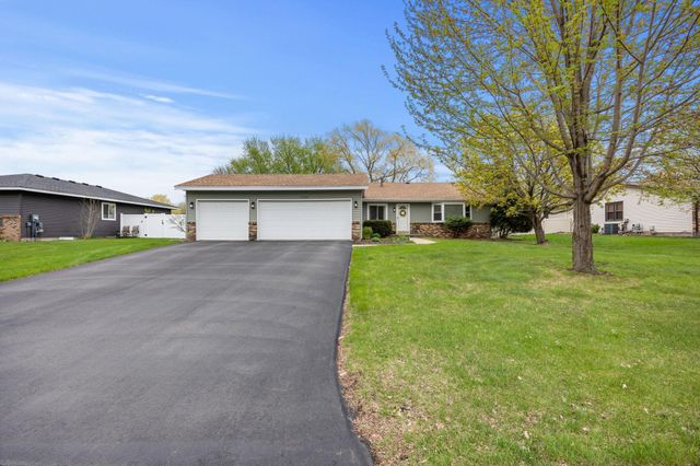 17076 Forfar Court, Lakeville, MN 55024