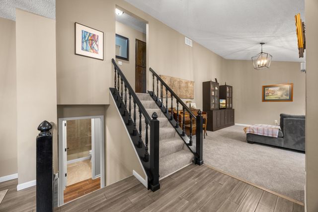 17076 Forfar Court, Lakeville, MN 55024