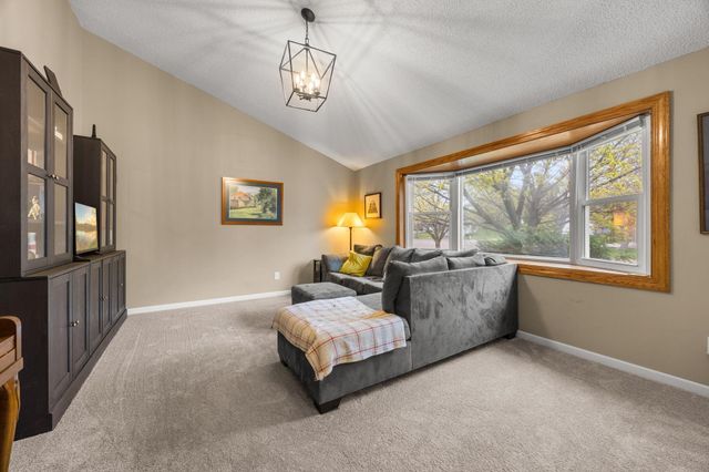 17076 Forfar Court, Lakeville, MN 55024