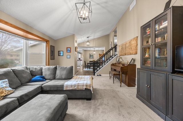 17076 Forfar Court, Lakeville, MN 55024
