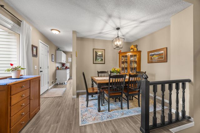 17076 Forfar Court, Lakeville, MN 55024