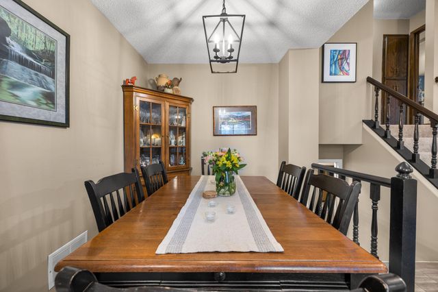 17076 Forfar Court, Lakeville, MN 55024