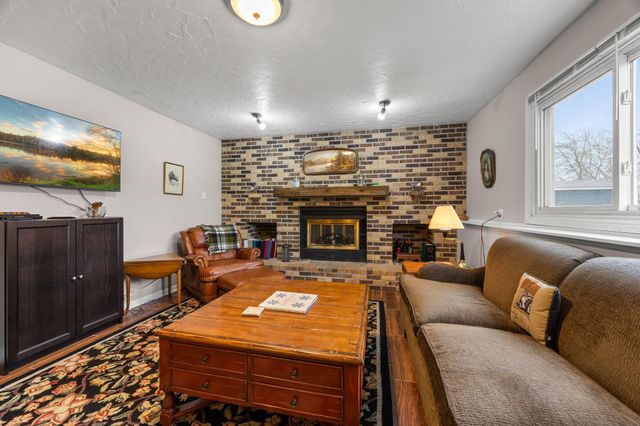 17076 Forfar Court, Lakeville, MN 55024