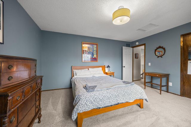 17076 Forfar Court, Lakeville, MN 55024